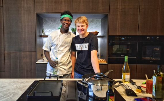 _quinoah.k Noah Hansen